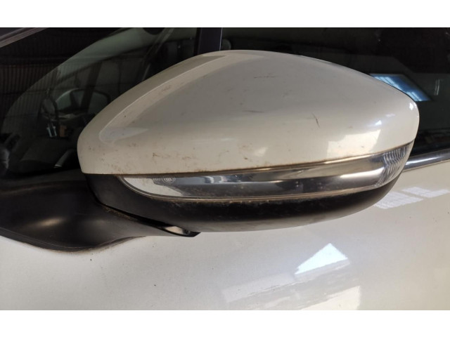 Зеркало электрическое        Peugeot 2008 I  2013 - 2019 года   