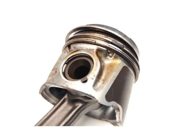 Поршень с шатуном Z13DTJ Z13DTJ Opel Combo C