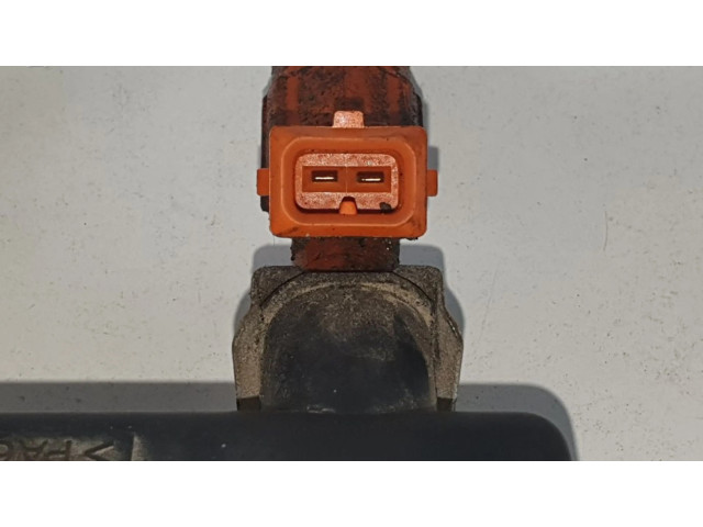 Топливная рампа 0280151048 Alfa Romeo Spider 916 2.0