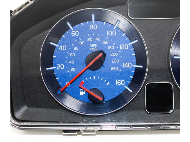 Панель приборов 30733375   Volvo C30       