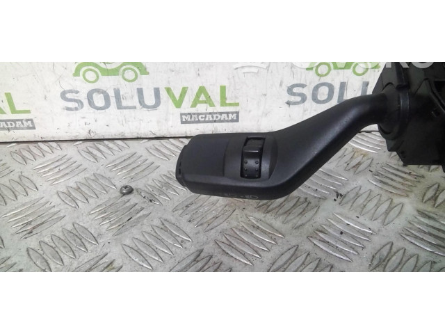 Ручка стеклоочистителей 1350067   Ford C-MAX I