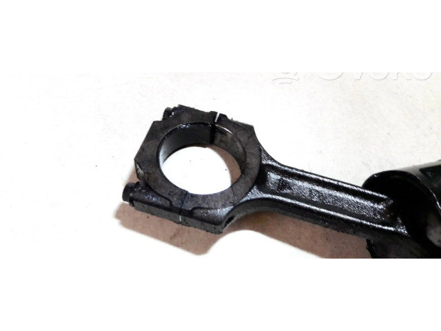 Поршень с шатуном Fiat Marea для дизельного двигателя 1.9