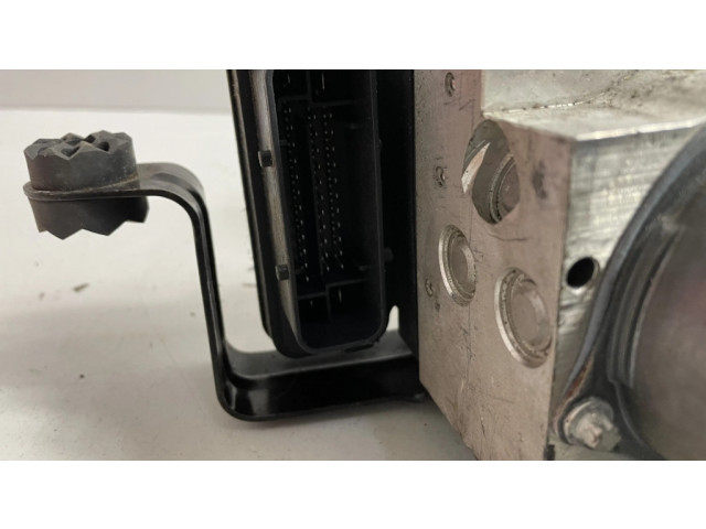 Jednotka ABS 6864798 BMW X5 F15 2015