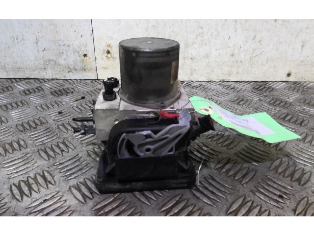 Jednotka ABS 589201P270 KIA Venga 2011