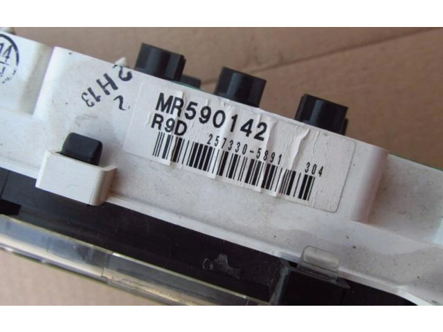 Панель приборов Mitsubishi Pajero Sport I