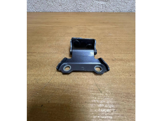 Передняя нижняя петля 1840 Lexus NX 2020