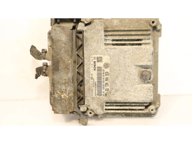 Řídící jednotka 0281014711 Skoda Octavia Mk2 (1Z) 2010