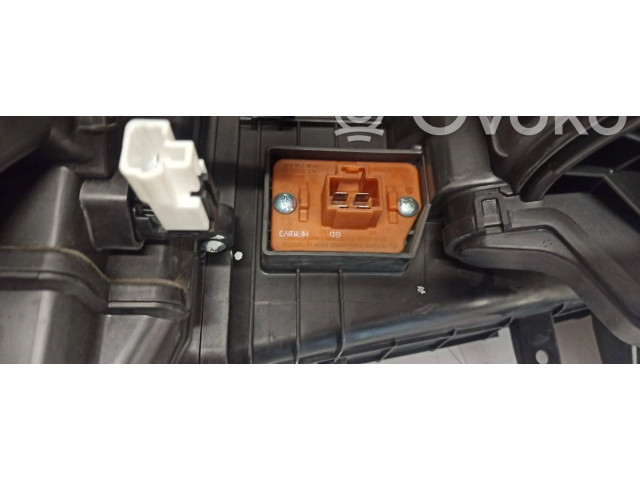 Вентилятор печки KIA Ceed