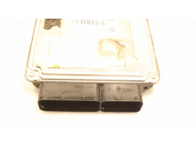 Блок управления двигателем Блок управления 0281013606 Volkswagen Jetta V