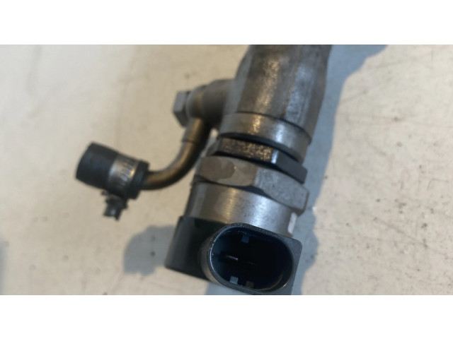 Vstřikovací lišta 778716406 BMW 5 E60 E61 pro naftový motor 2.0 204D4