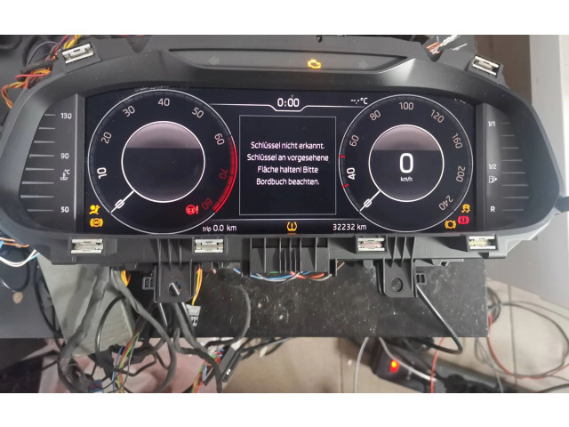 Панель приборов 654920790A   Skoda Kamiq       