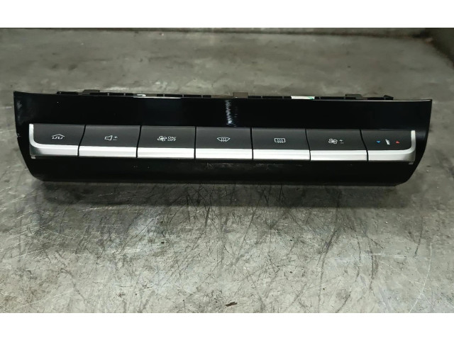 Блок управления климат-контролем 528193772   MG ZS