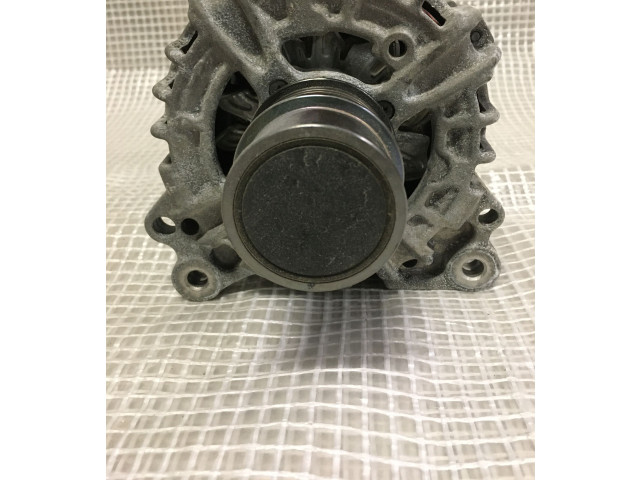 Генератор 04E903025J   Volkswagen Jetta VI 1.4     