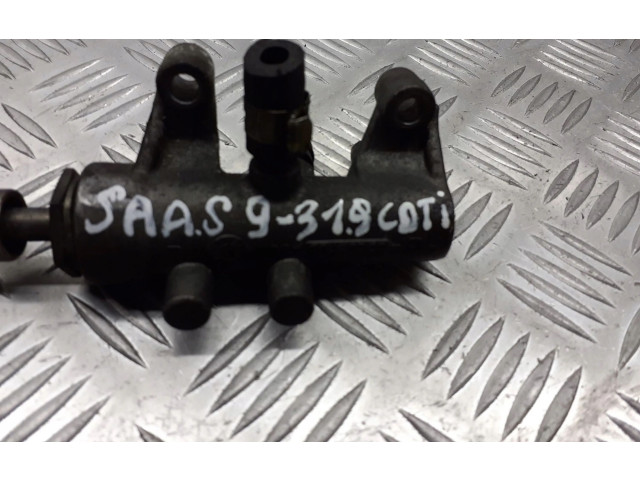 Vstřikovací lišta 55203803 Saab 9-3 Ver1