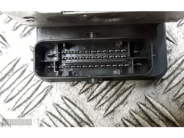 Блок АБС 5q0614517cs Skoda Octavia Mk3 (5E) 2013 - 2019 года