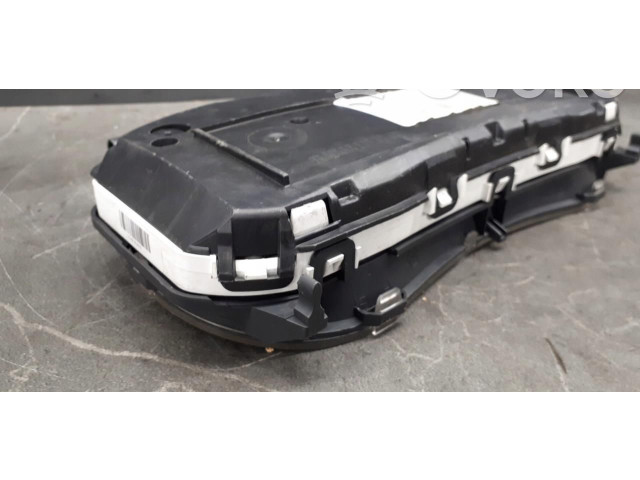 Панель приборов 8200715181-n Renault Clio III