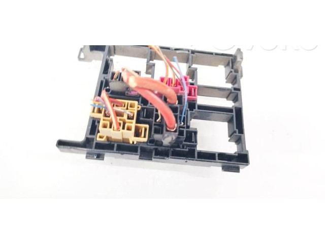 Блок предохранителей 7N0937503, 7N0937503 Skoda Yeti (5L)