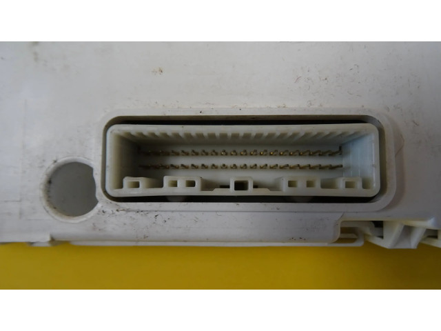 Панель приборов Daihatsu Cuore