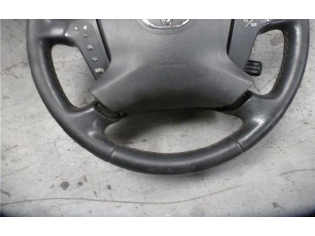 Volant Toyota Avensis T250 2004