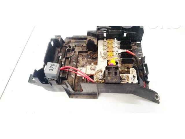   Pojistková skříňka 7L0937548C, 7L0937548C   Audi Q7 4L 2006