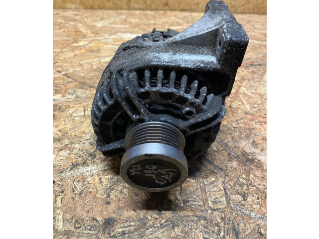 Генератор 30667787, 0124525060   Volvo V70      