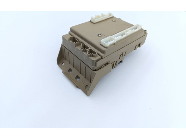 Блок предохранителей 82201SJ932   Subaru Forester SK