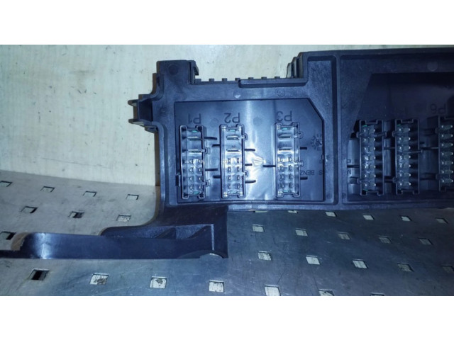 Pojistková skříňka A1645402372, YAP2723706 Mercedes-Benz ML W164 2007