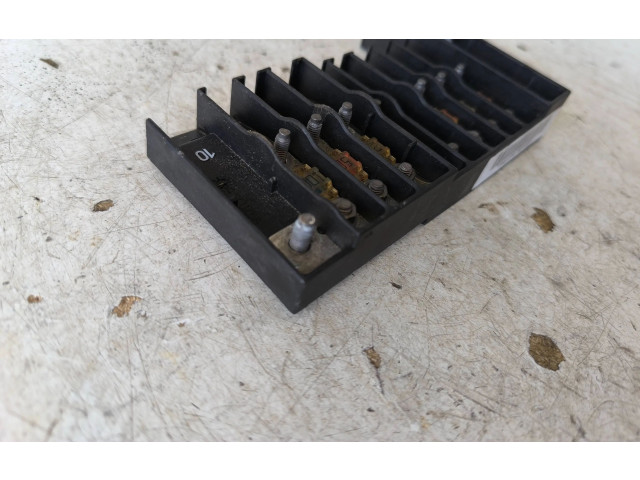 Pojistková skříňka 7H6970187AG Volkswagen Multivan T5 2006