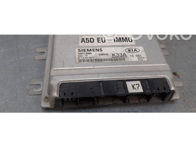 Блок управления двигателем Блок управления K33A18881 KIA Rio