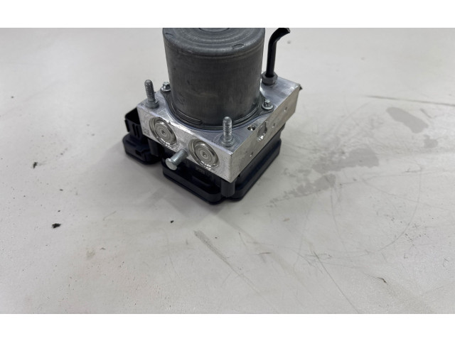 Jednotka ABS A1779002305 Mercedes-Benz GLA W156 2015