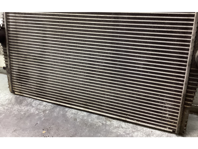 Интеркулер  0261230090, 31355464   Volvo V70 