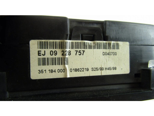 Панель приборов EJ Opel Zafira A