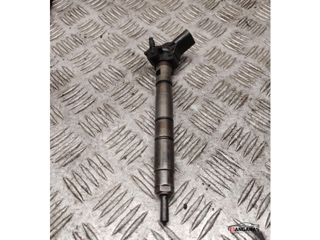 Vstřikovač 059130277q Audi A8 S8 D3 4E