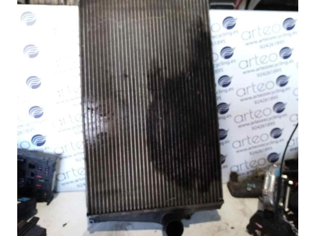 Интеркулер 31274554 Volvo XC70