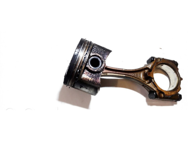 Поршень с шатуном Lexus IS 200-300 для бензинового двигателя 2.0