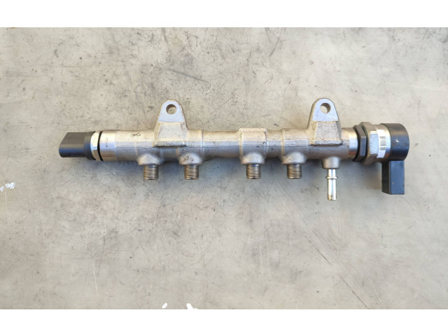 Магистральная трубка топлива