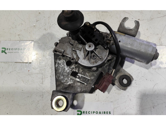 Моторчик заднего дворника 0390201556    Peugeot 406