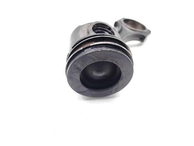 Píst 4HN, DW12MTED4 Citroen C-Crosser 4HN(DW12MTED4)