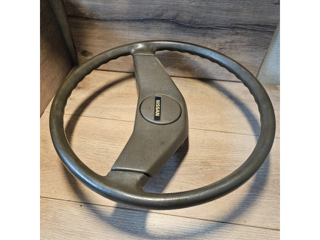 Volant Nissan Micra 1982 484A01