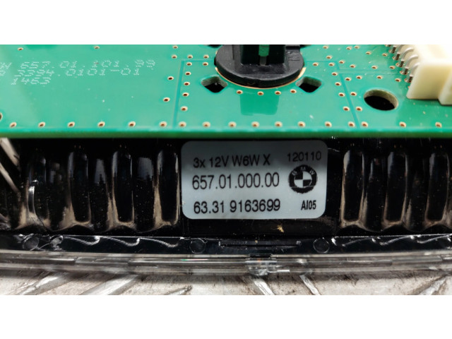 Фонарь освещения задних мест