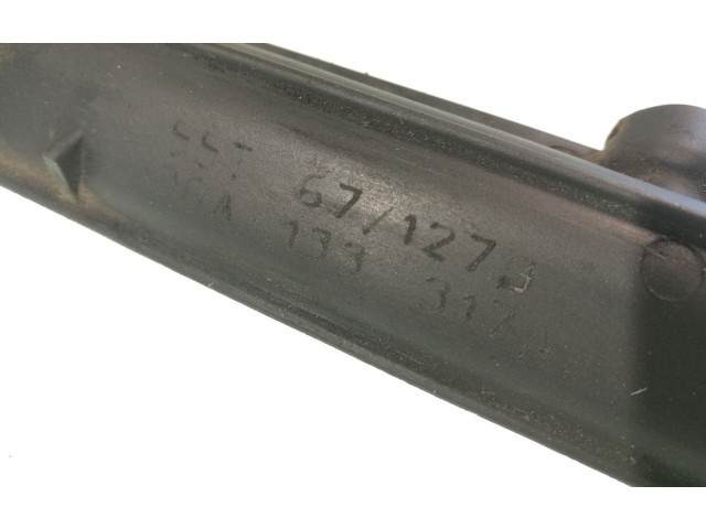 Топливная рампа 06A133317A   Volkswagen Golf IV  