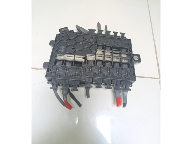 Pojistková skříňka A2055402750 Mercedes-Benz C W204 2009