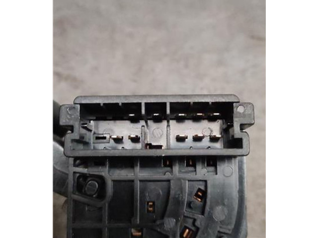 Переключатель дворников Renault Clio I