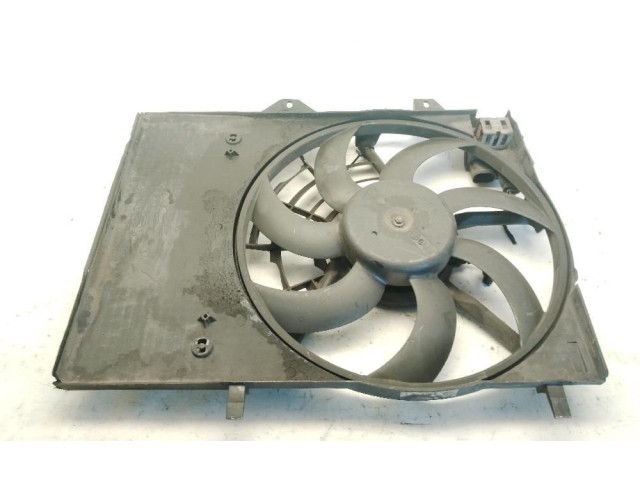 Вентилятор радиатора 9812028580 Citroen C4 Cactus