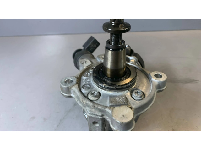 Топливный насос