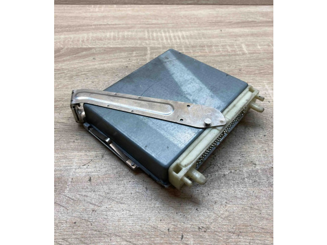 Блок управления двигателем ECU    P01270297, 0281001592   Volvo S70  V70  V70 XC