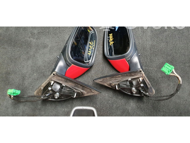 Зеркало электрическое        Volvo V70  2000 - 2004 года   