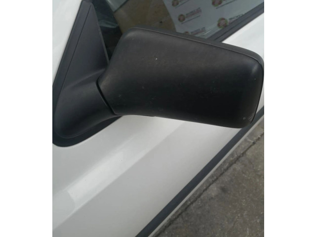 Zpětné zrcátko Volkswagen Vento