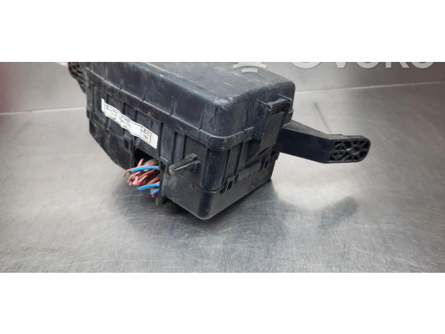 Блок предохранителей     Hyundai Getz    