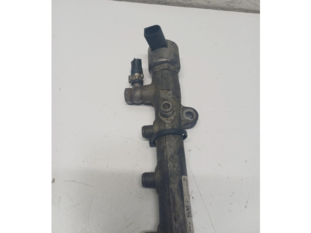 Vstřikovací lišta A6510700495 Mercedes-Benz E A207